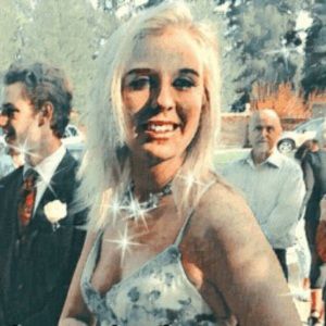 Meet your Posher, Esther